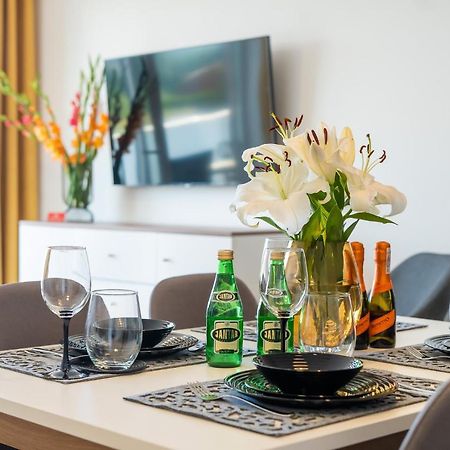 Apartament Sloneczny Przy Morzu Z Klimatyzacja Гжибово Екстериор снимка
