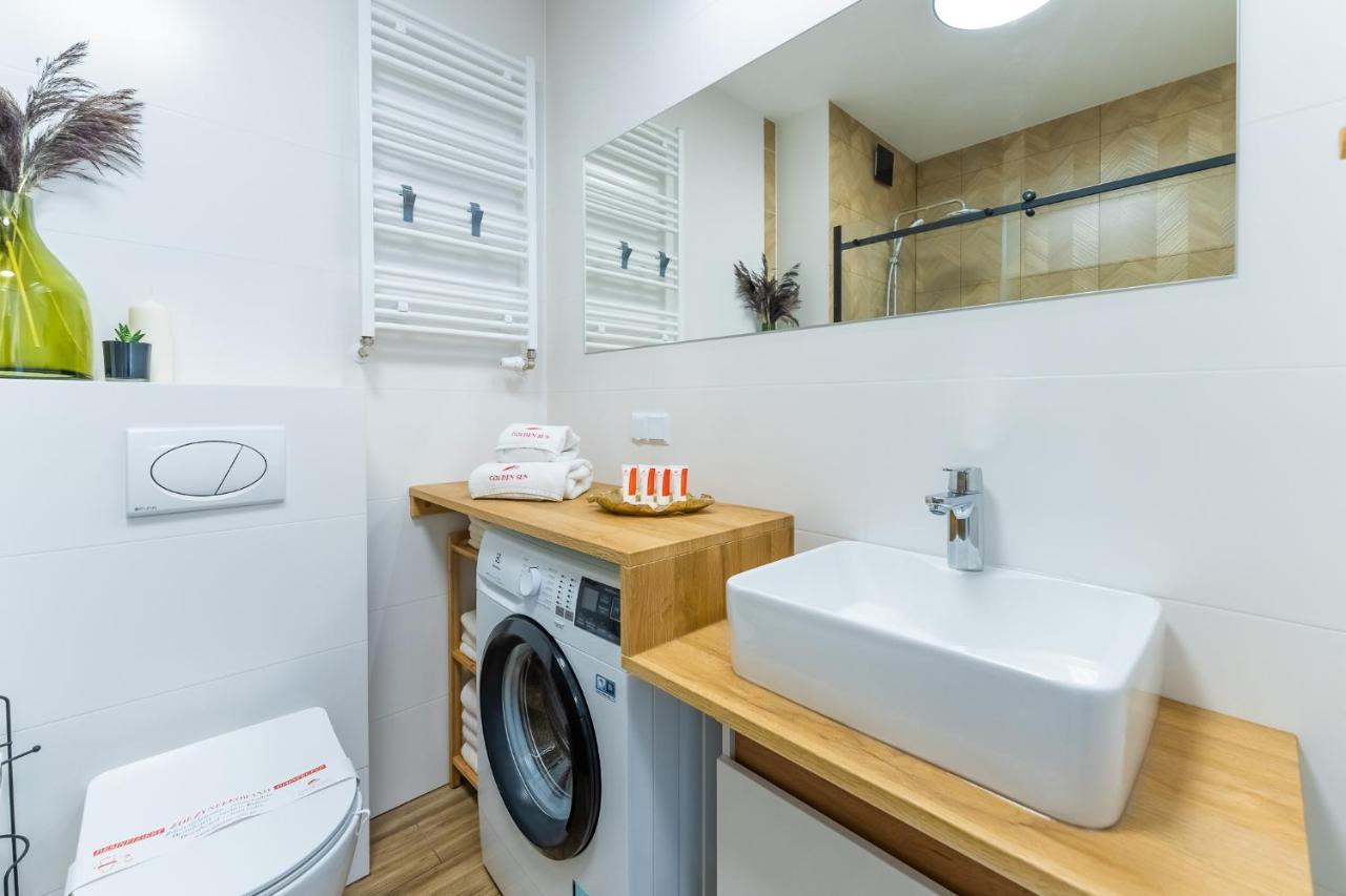 Apartament Sloneczny Przy Morzu Z Klimatyzacja Гжибово Екстериор снимка